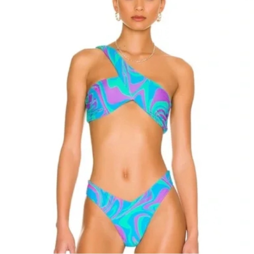 WeWoreWhat-Marble Bikini XS Set, Blue Ocean: Asymmetrical Top, Adjustable Bottom